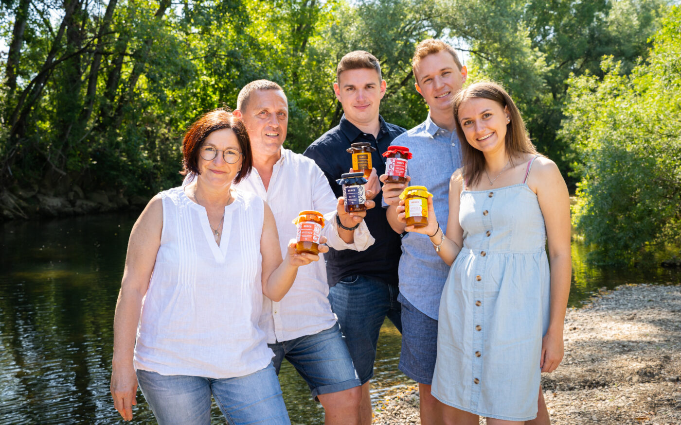 Family Estate Berce 8
